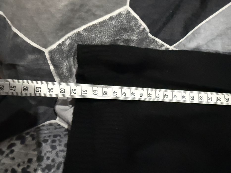 Луда пуловер с маска