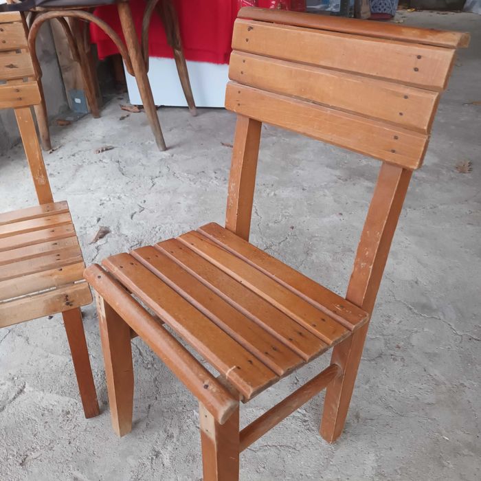 Стол/ретро/детски-20лв.