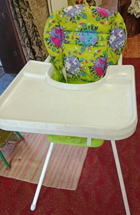 Стул для кормления