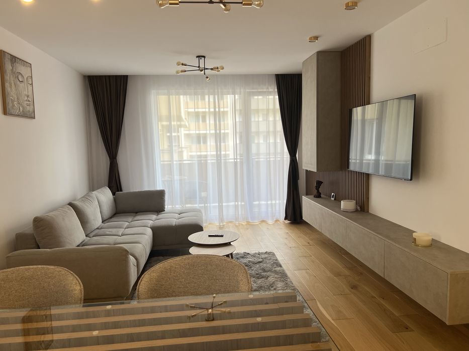Inchiriere, cazare apartament premium,regim hotelier,Brasov UrbanPlaza