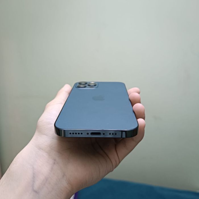 Обмен/продажа iPhone 12 pro