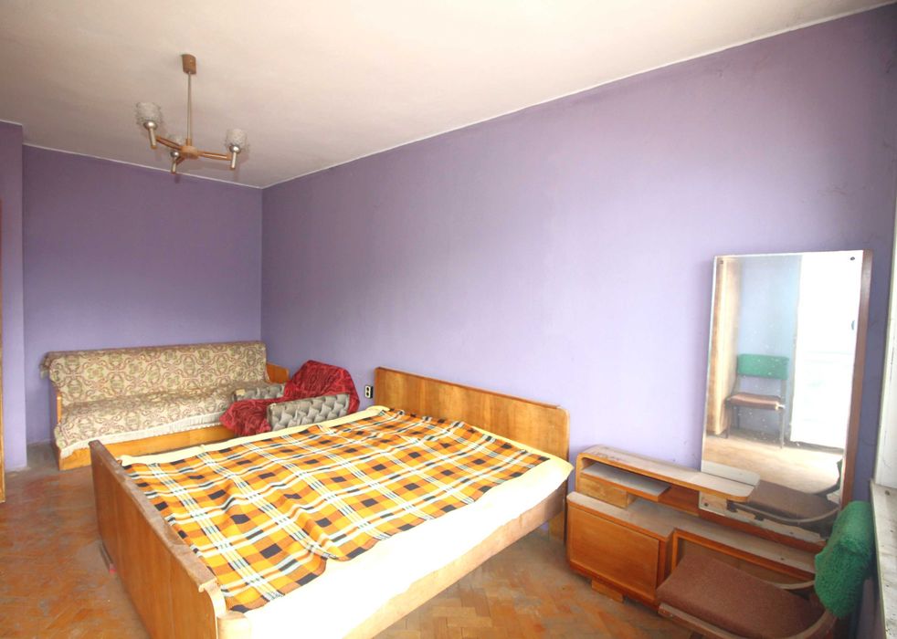 Двустаен тухлен апартамент в кв. Дядо Дянко, гр. Габрово