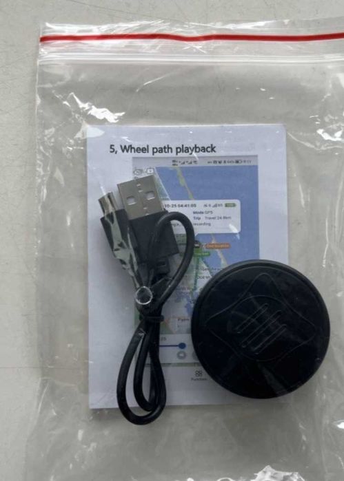 GPS Tracker cu sim și aplicație gratuită