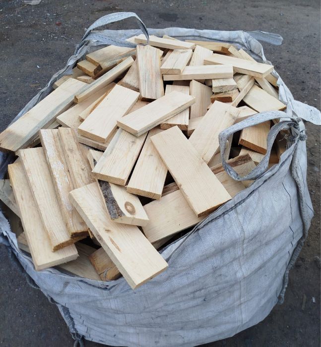 Отын,Дрова (сухие и пиленные)