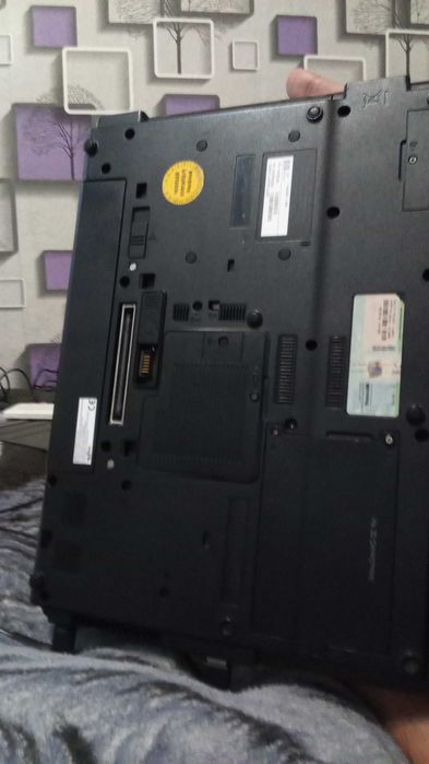 Лаптоп HP 6730b Compaq