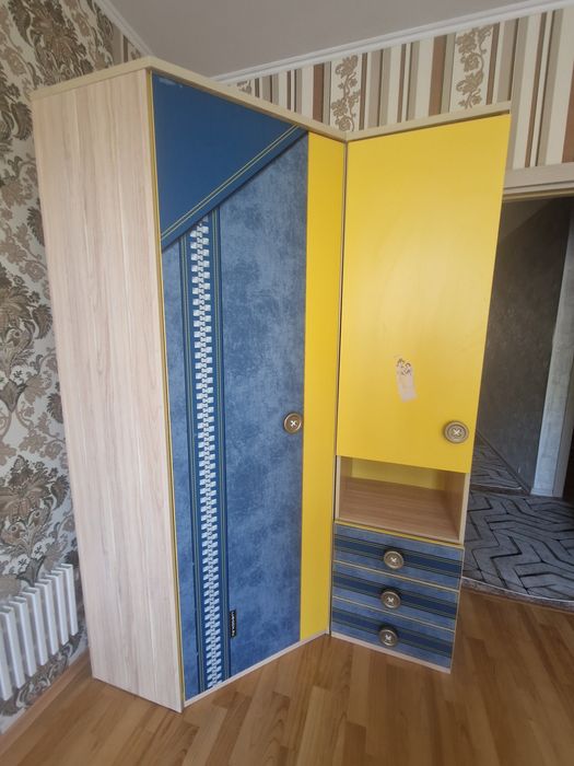 Угловой шифонер хо