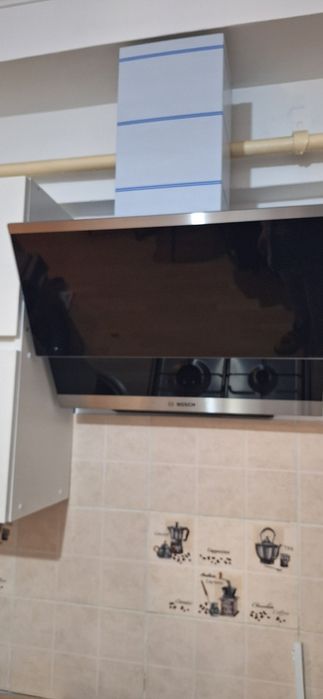 Вытяжка Bosch DWK065G60T