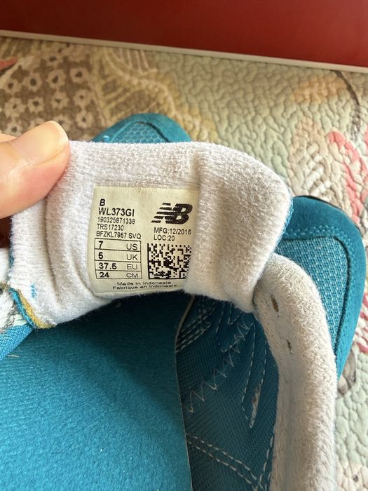 Кроссовки женские New balance. Оригинал! Размер 37,5