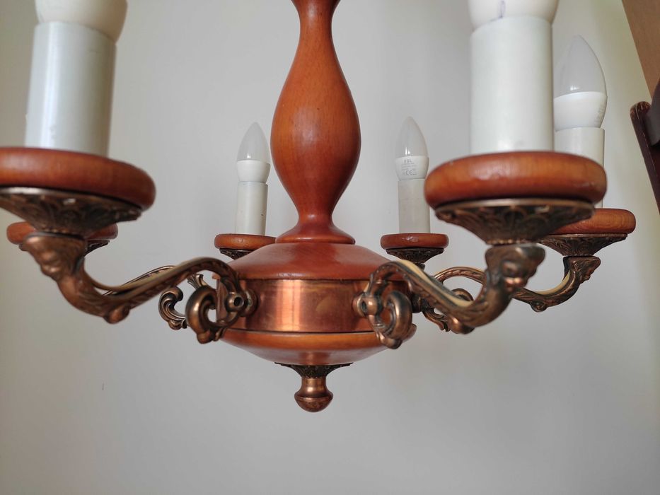 Винтидж полилей от дърво и месинг