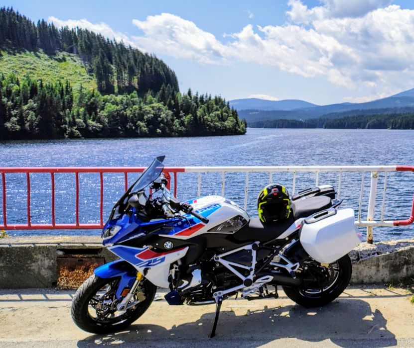 Bmw R1250RS, cu opțiune 719 Billet Shadow, în garanție