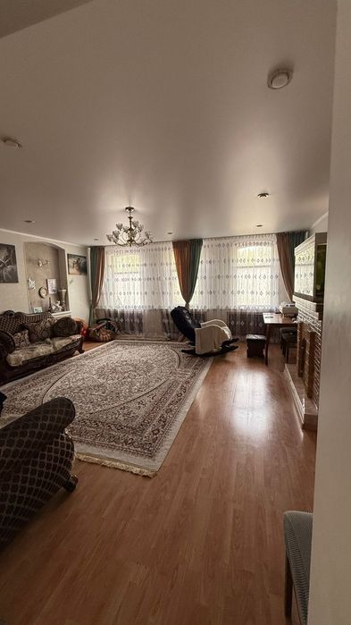 Продам Дом с центральным отоплением и ремонтом в центре Петропавловска