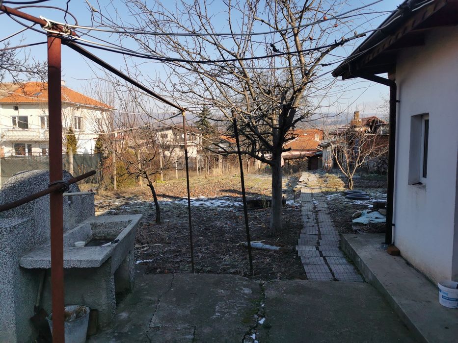 Продава се Етаж от къща в с. Петърч, Област София-област - 129 кв.м за 946 €/кв.м - Снимка #3