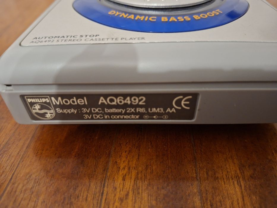 Плеер кассетный Philips AQ6492