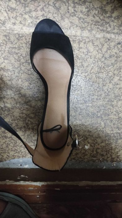 Обувь продам , босоножки