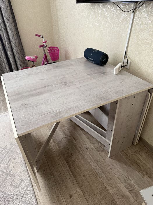 Книжный стол 3 метра