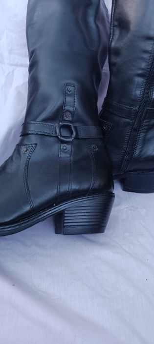 Кожени нови български ботуши