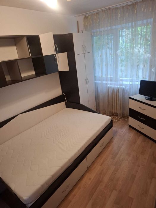 Apartament 3 camere de închiriere Crângași