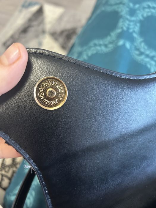 Vand geanta dama, stare foarte buna