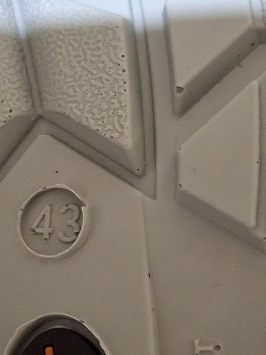 Продам спецобувь зимняя