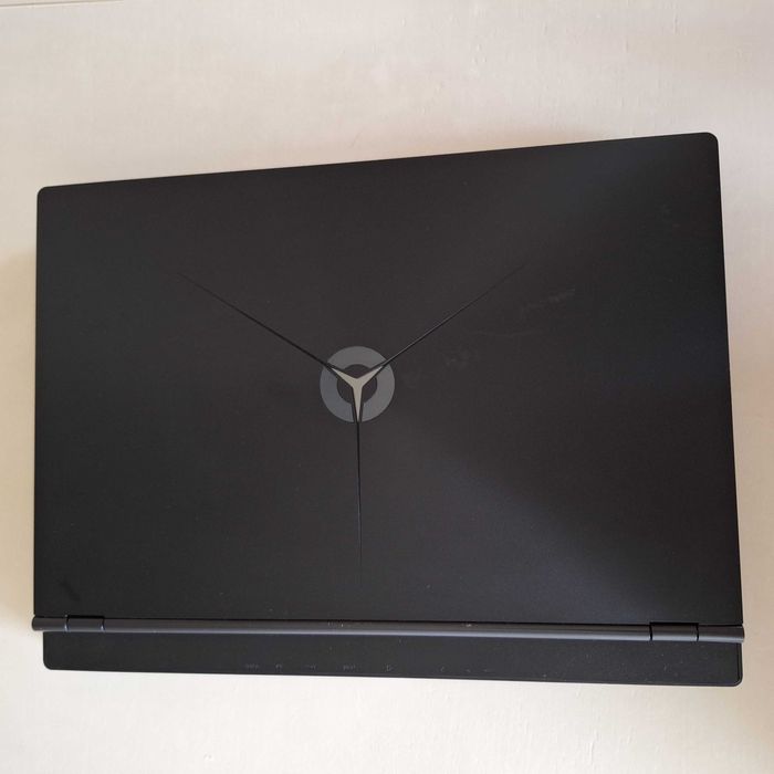 Лаптоп Gaming LENOVO Legion Y7000 PG0