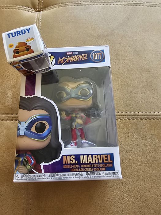 Funko Pop фигурка + подарък