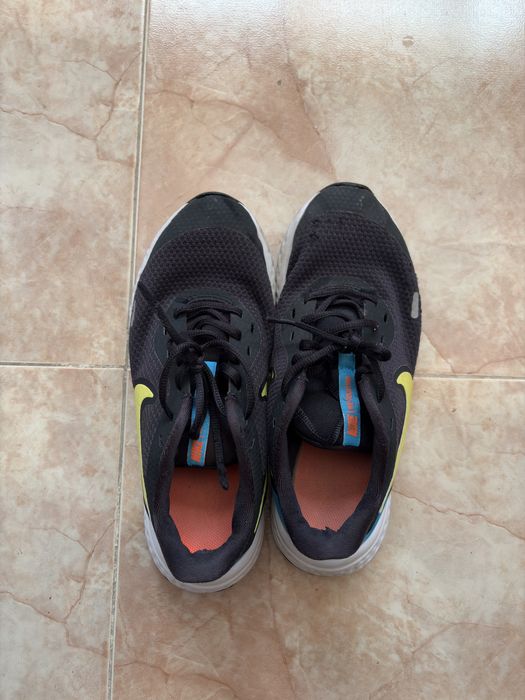 обувки Nike номер 38