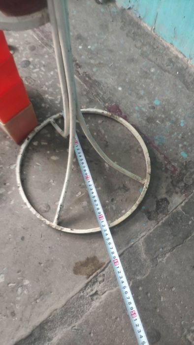 Подставка под цветы