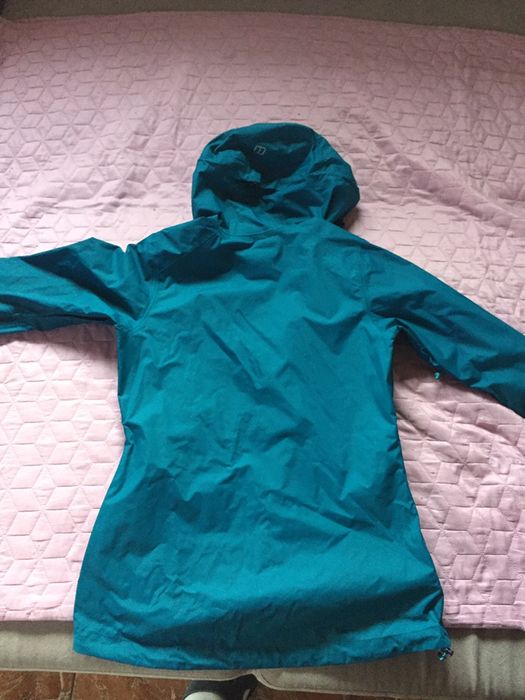 Berghaus ветровка