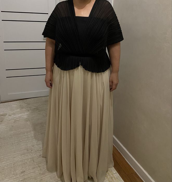 Вечернее платье от GREEN WORLD