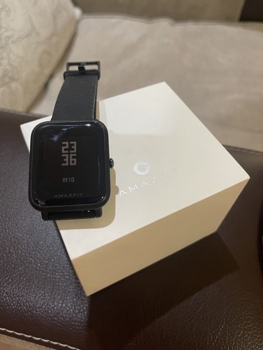 Amazfit  ручные часы
