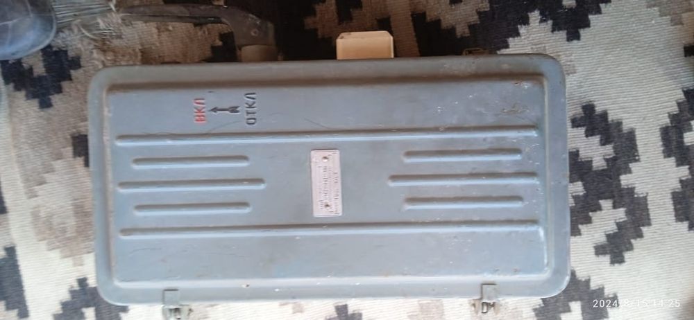 Продам рубильник 100 А