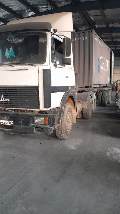 Маз тягачь с прицепом