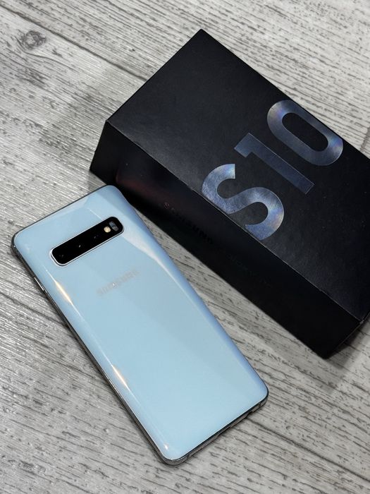 Samsung S10. 8/128 gb