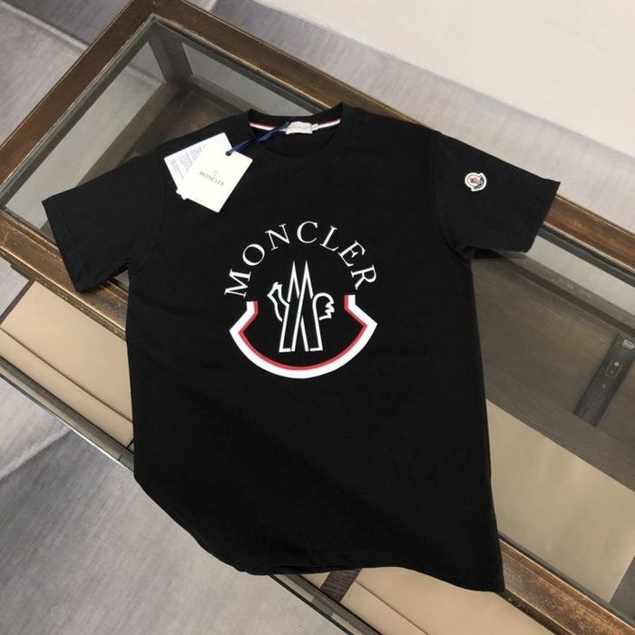 Monclear тениски