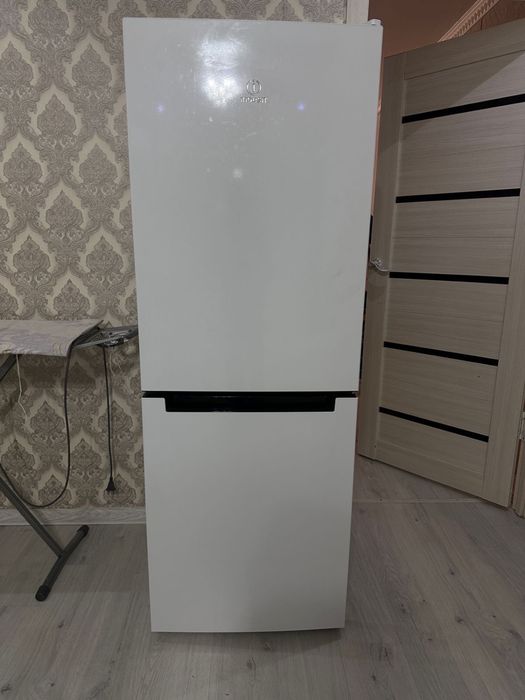 Продам холодильник не рабочий