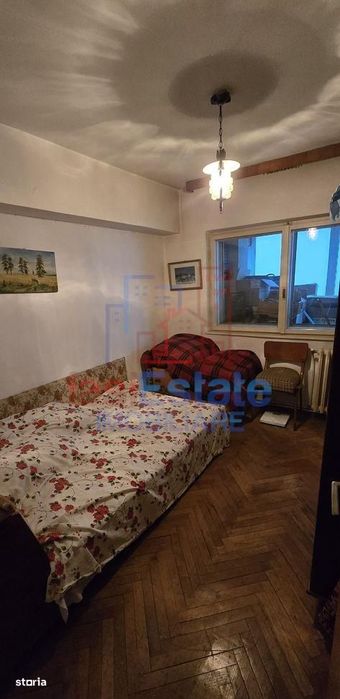 Apartament 4 camere Bulevard Independentei