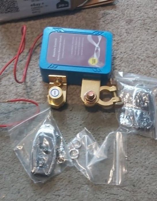 Întrerupere Baterie auto decuplare automată 240A 12 A