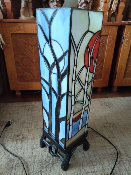 Veioza de podea ,veioze ,veioza tablou