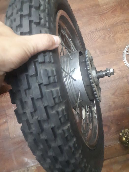 Резина с колесом на восход