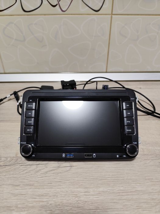 Navigatie Auto Android 13, slot SIM 4G, Display 7 inch, Carplay, WIFI,