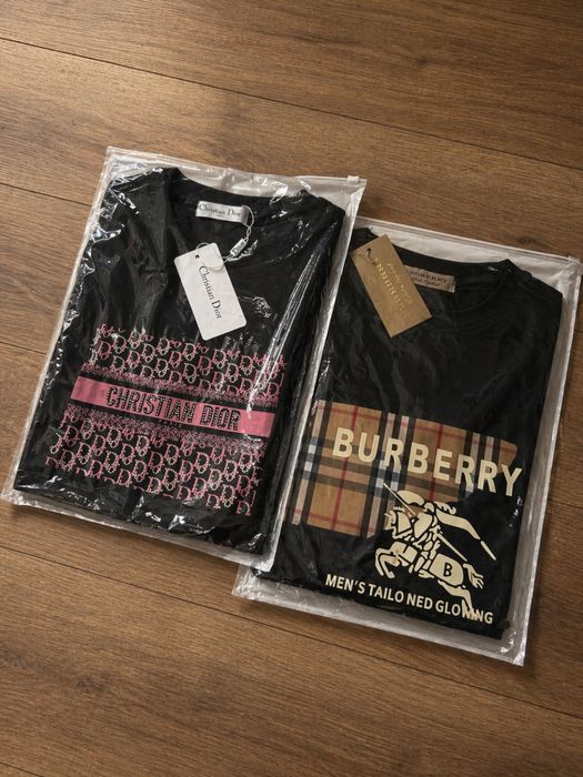 Футболки по 6490