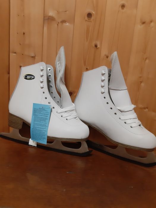 Коньки для фигурного катания