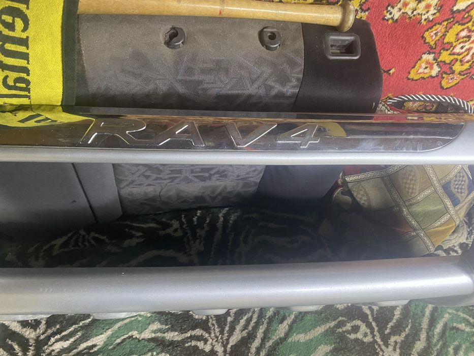 Кенгурятник на тойота