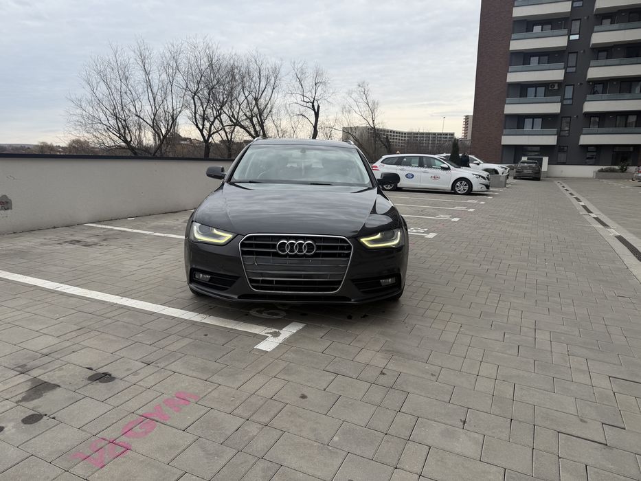 Audi A4! Automat! 2.0 tdi