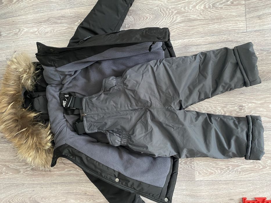 Продам детский комплект на зиму