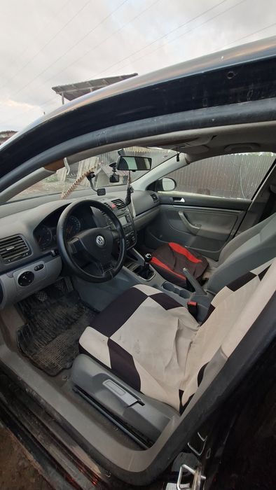 Vând   vw  jetta