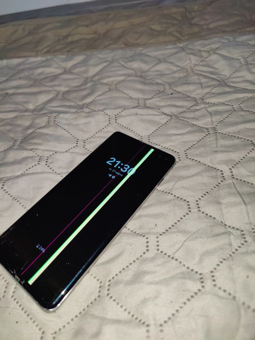 OnePlus 9 pro и samsung s10+