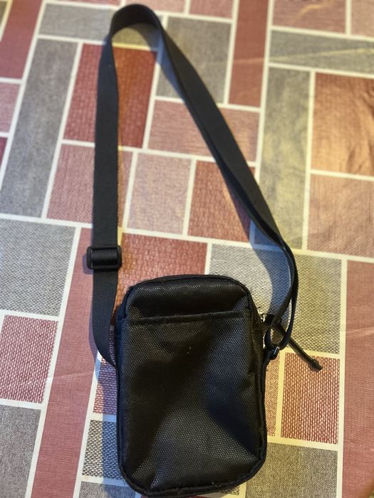 Малка чантичка на NIKE