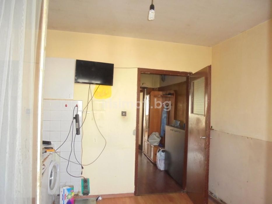 Продава се Тристаен апартамент в София, Бъкстон - 77 кв.м за 2338 €/кв.м - Снимка #8