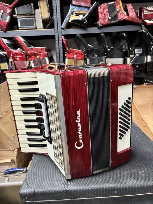 Acordeon nemtesc Contasina cu 40 de basi